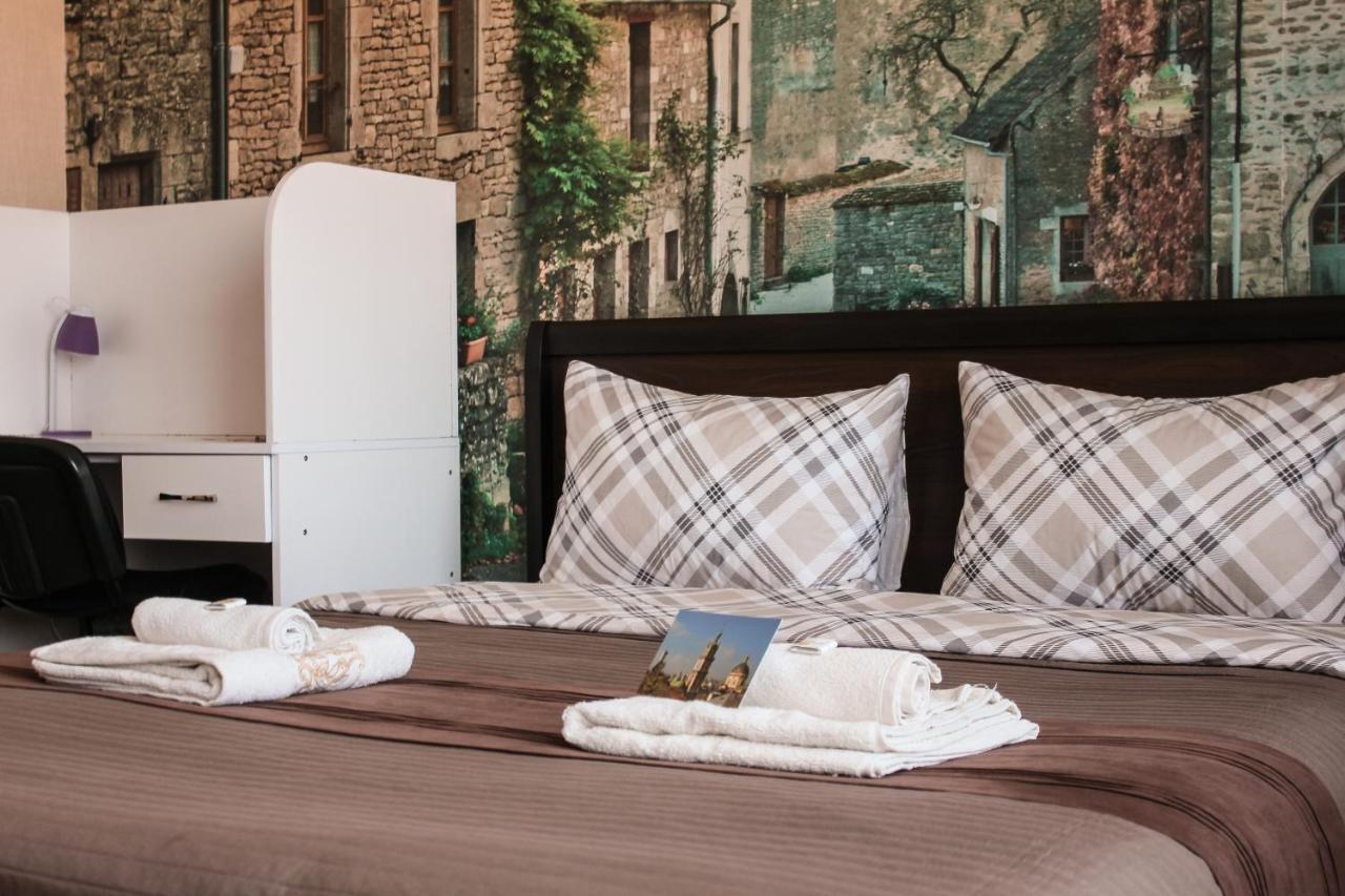 Valentine Apartment Lviv Buitenkant foto