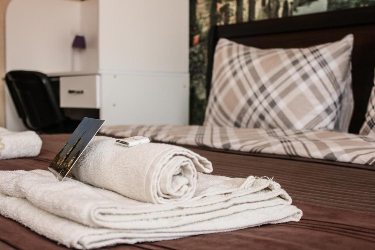 Valentine Apartment Lviv Buitenkant foto