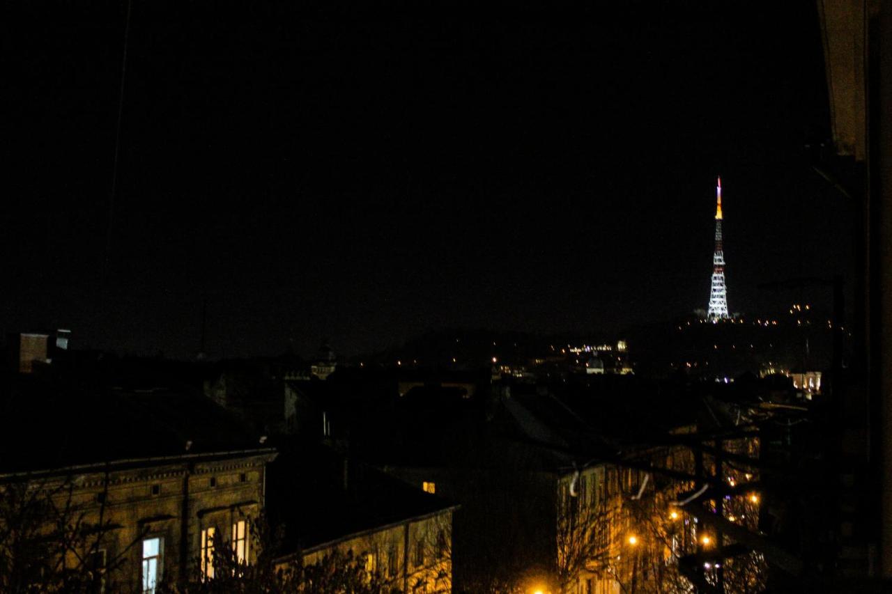 Valentine Apartment Lviv Buitenkant foto