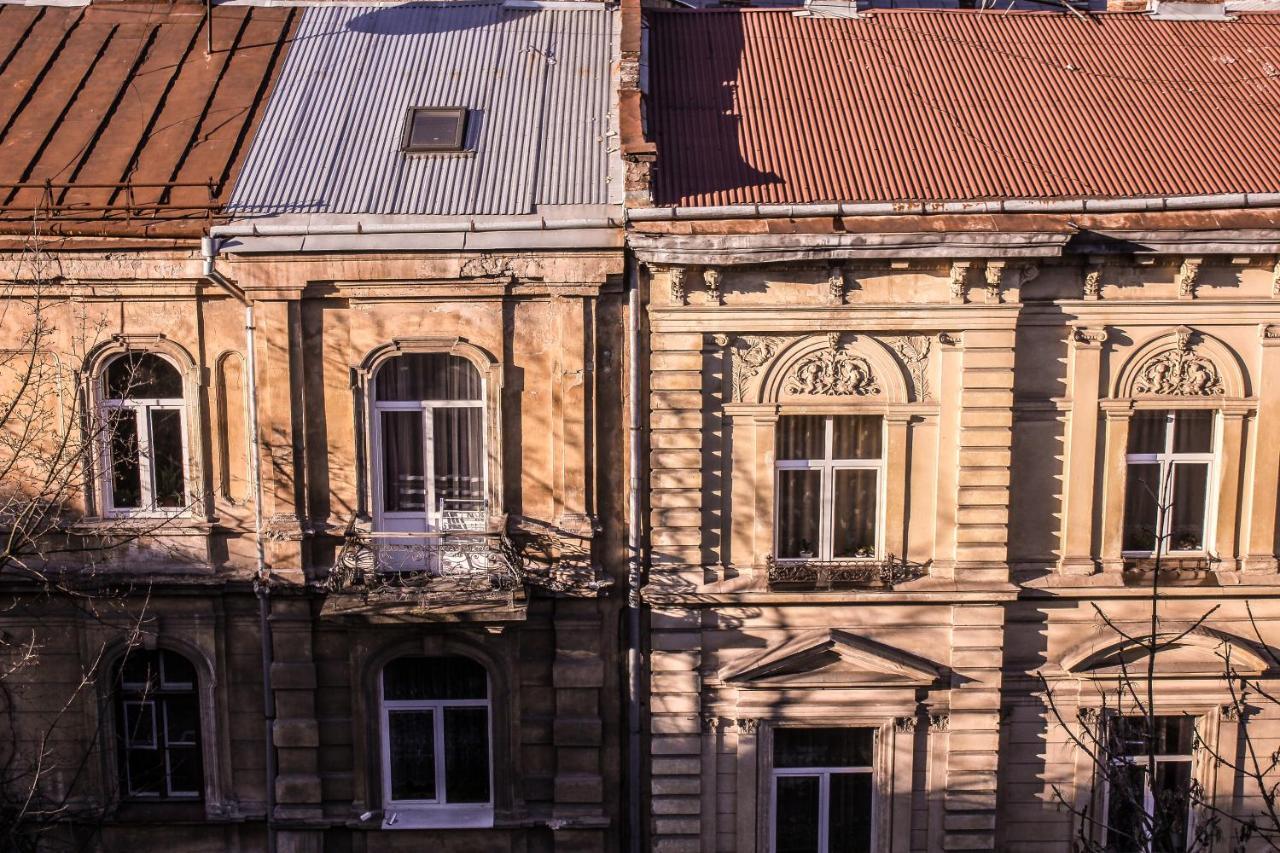 Valentine Apartment Lviv Buitenkant foto